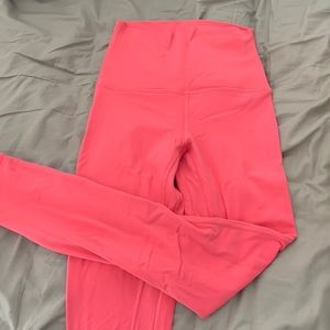 Pink lululemon aligns